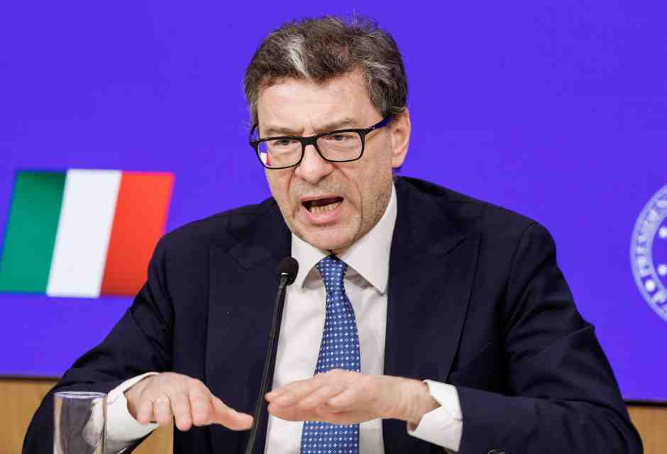 Tutto ciò che non torna nei conti fatti dal governo sul nuovo Def