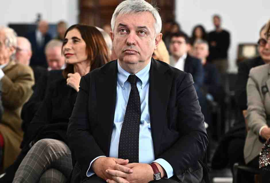 Viva gli editori in conflitto! Botta e risposta con il cdr di Rep.