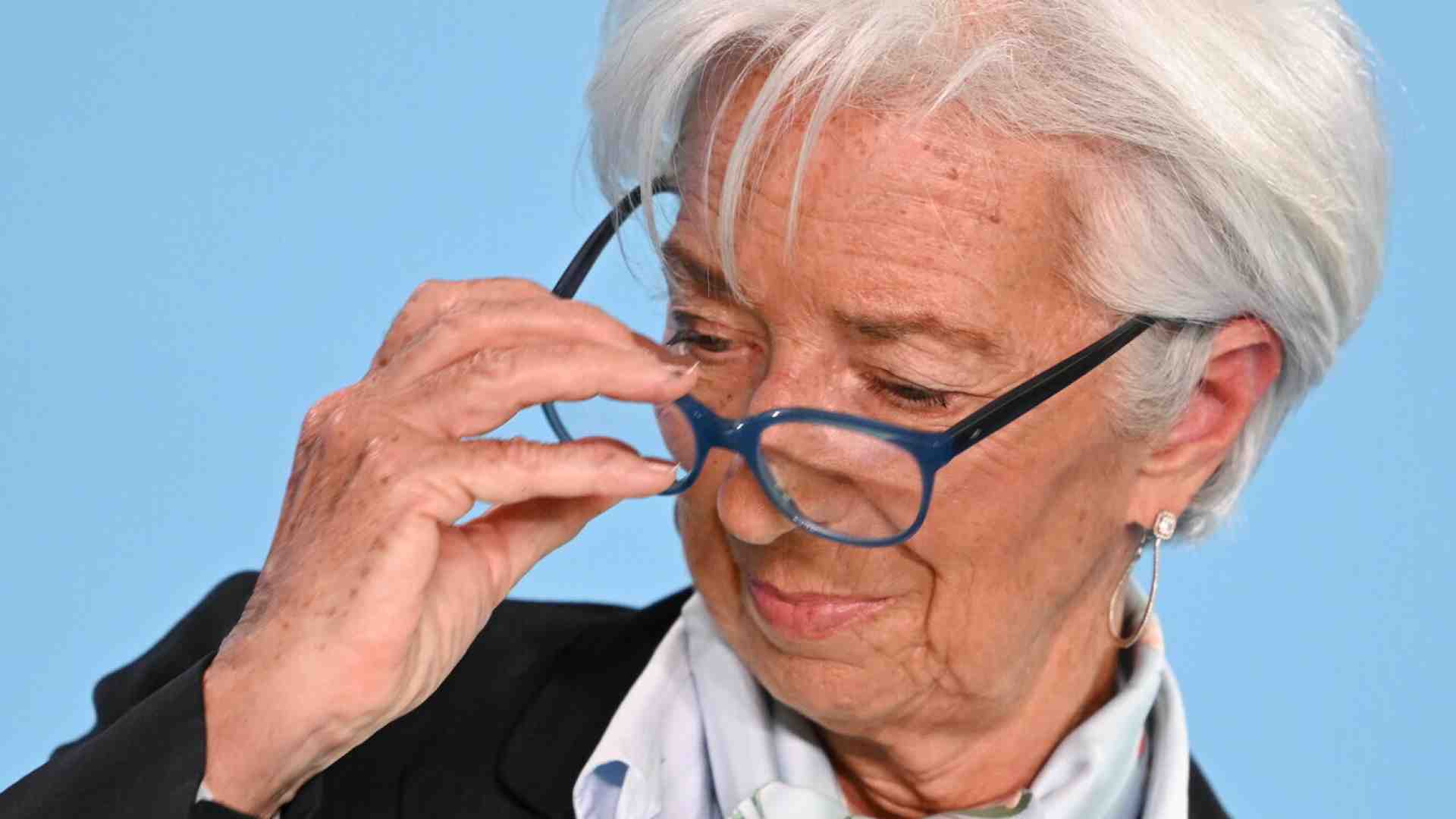Lagarde, taglio o non taglio?