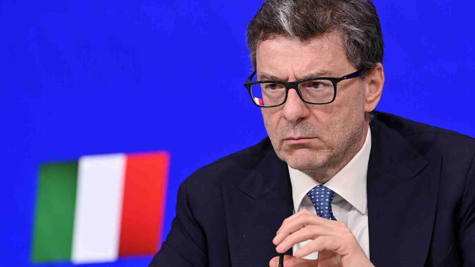 Senza "programmatico", il governo scommette tutto sul cambio di Commissione Ue