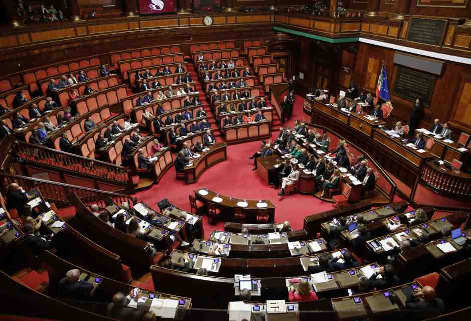 Il carcere per i giornalisti divide la maggioranza. L'emendamento di FdI spiazza Lega e Forza Italia