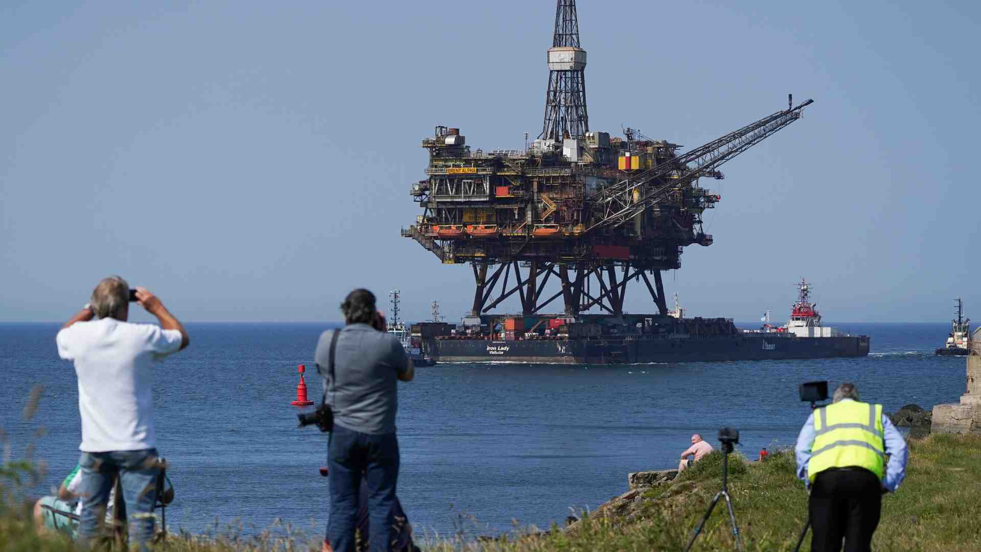 Doppio processo alla Shell: dall'Aia al teatro con un’opera lirica