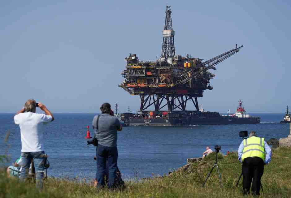 Doppio processo alla Shell: dall'Aia al teatro con un’opera lirica