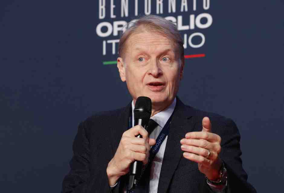 Malan (FdI) approfitta del malore al calciatore N’Dicka per fare campagna contro i vaccini