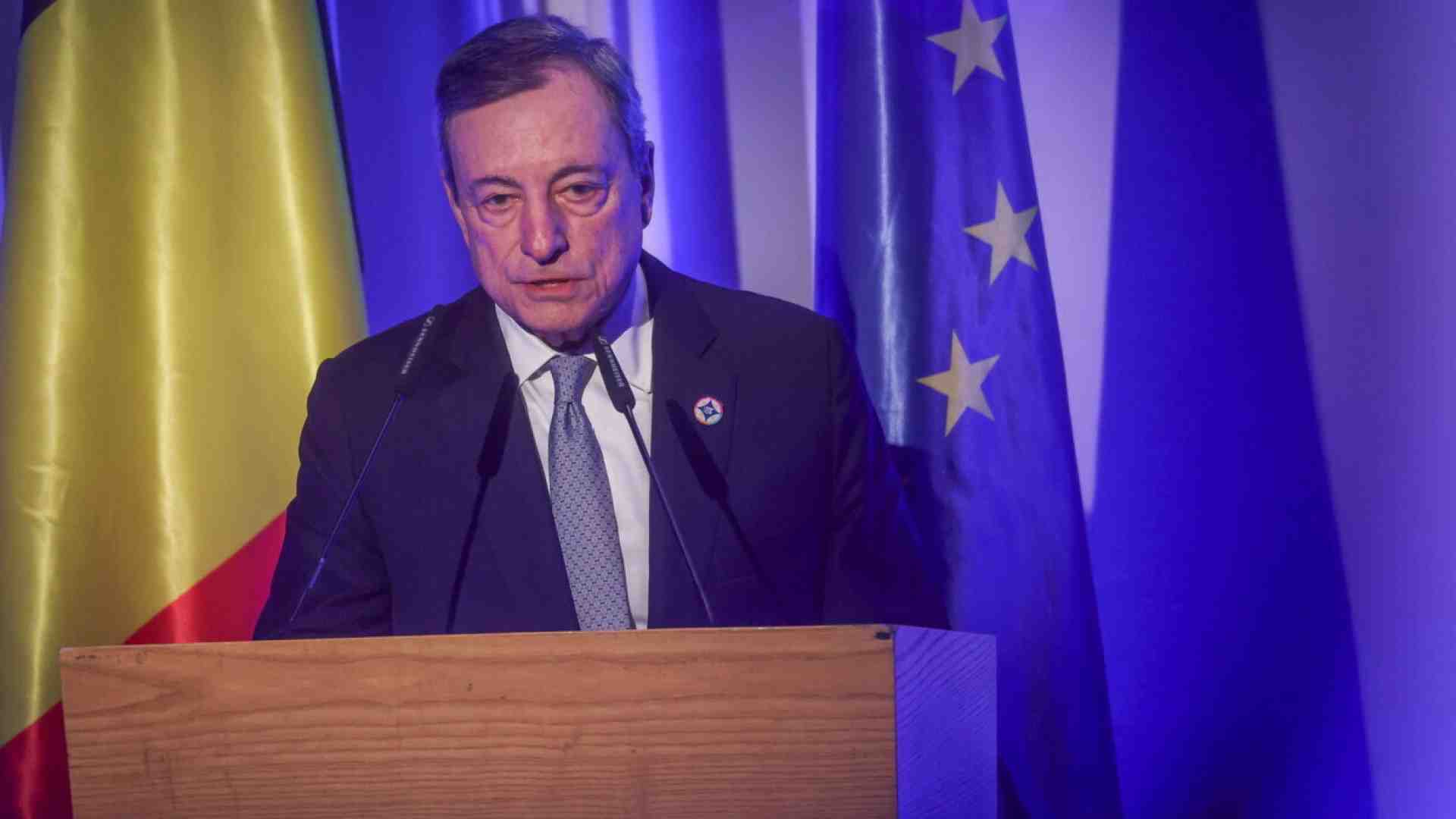 Draghi: "In Ue manca una strategia per proteggere l'industria. Proporrò un cambiamento radicale"