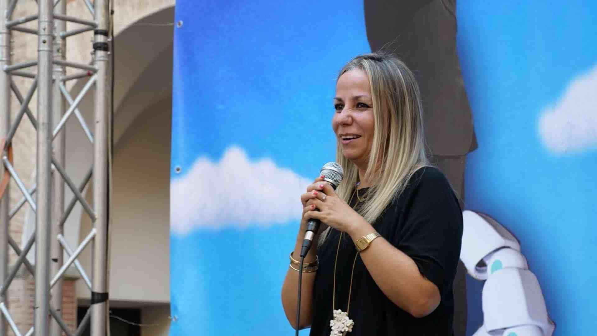 Cecilia Del Re annuncia la candidatura a sindaca di Firenze dopo la rottura col Pd