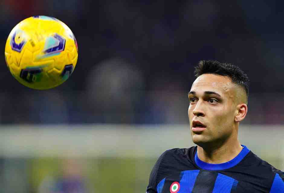 Il marchio di Lautaro Martinez sullo scudetto dell'Inter