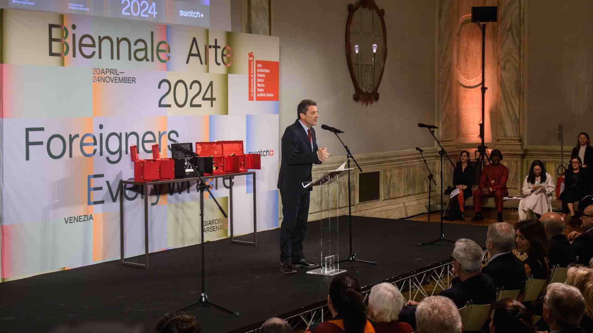 Questa Biennale piacerà molto e avrà successo, ma per i motivi sbagliati