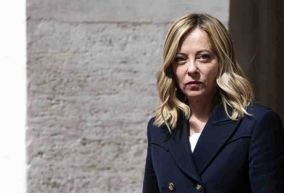 Il bonus tredicesima slitta, ma ci sarà. La premier punta al prossimo Cdm