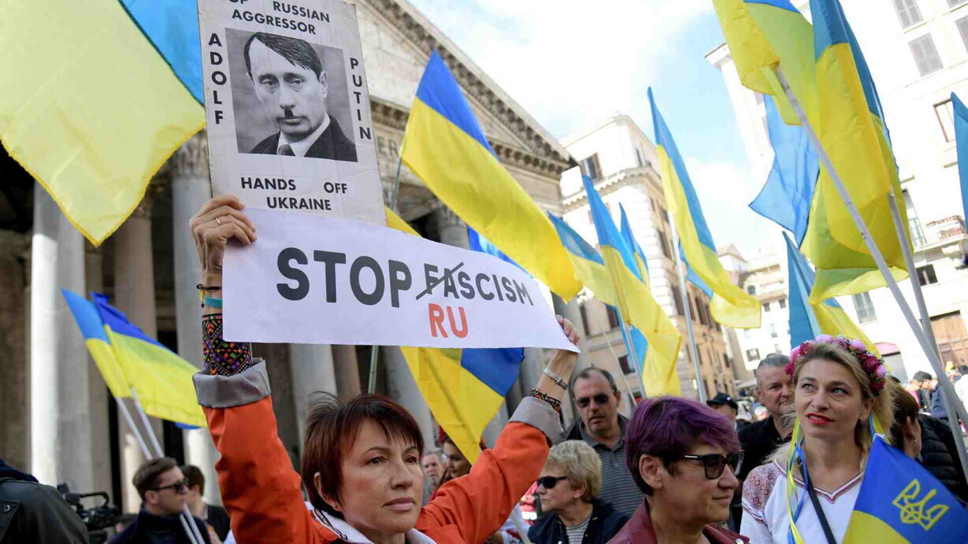 Una prima pagina per celebrare gli antifascisti di ieri e di oggi