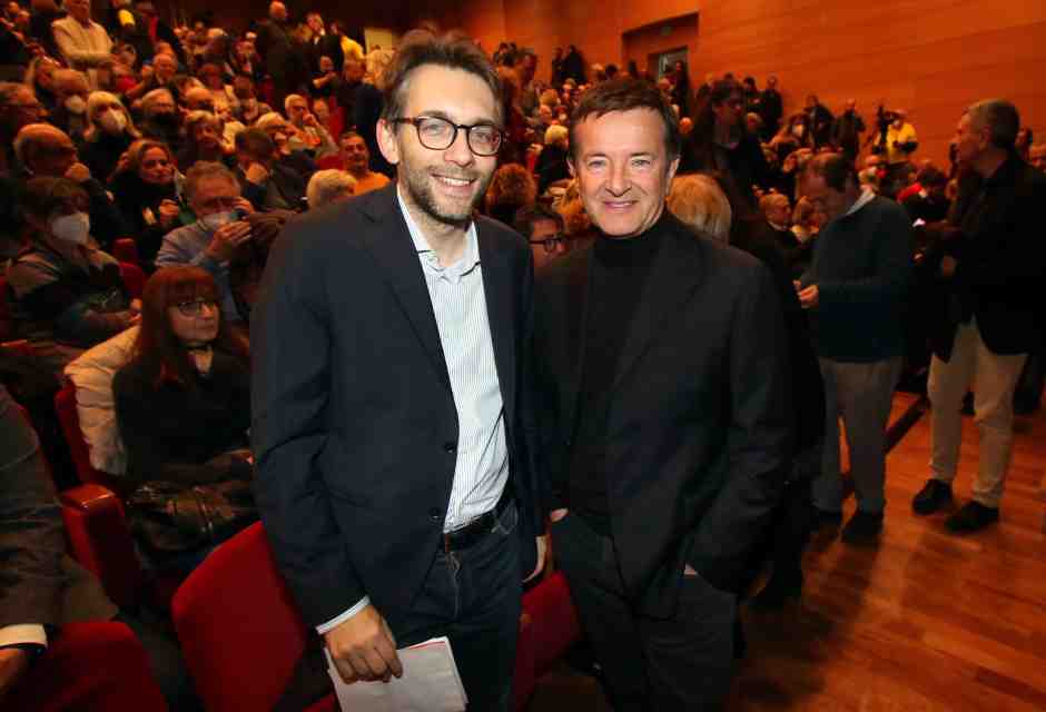 Cinque posti per il Pd. Lotta dura (con  paura) per i pochi posti vincenti alle europee