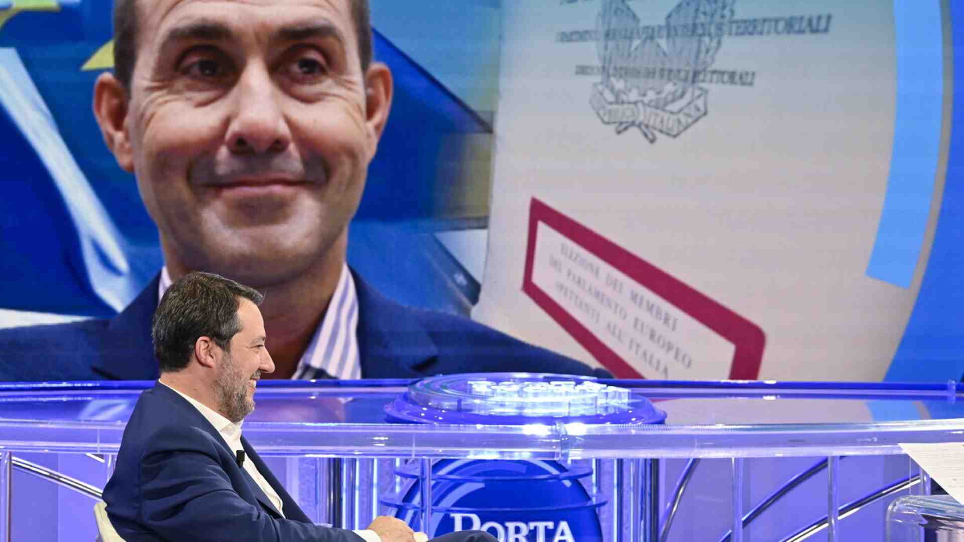 “Vannacci è l’ultima goccia”. La furia dei leghisti lombardi e veneti