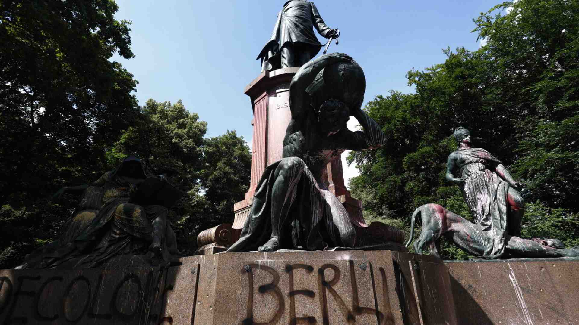 Vedi alla voce (ambigua): colonialismo. Un saggio