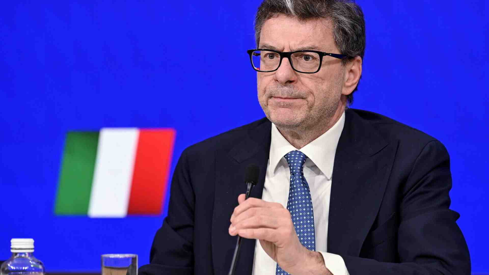 Previsioni di bilancio in linea con le nuove regole Ue. Con qualche incognita