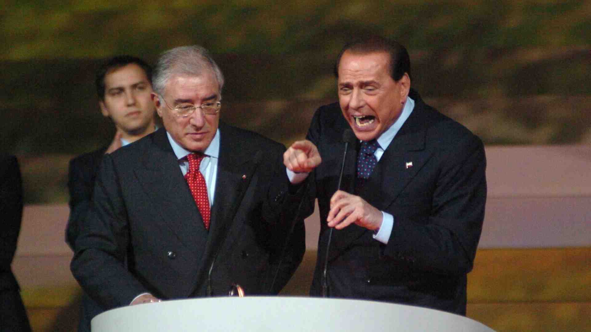 L'ultima inchiesta della procura di Firenze contro Dell'Utri (e il Cav.) è il trionfo delle congetture