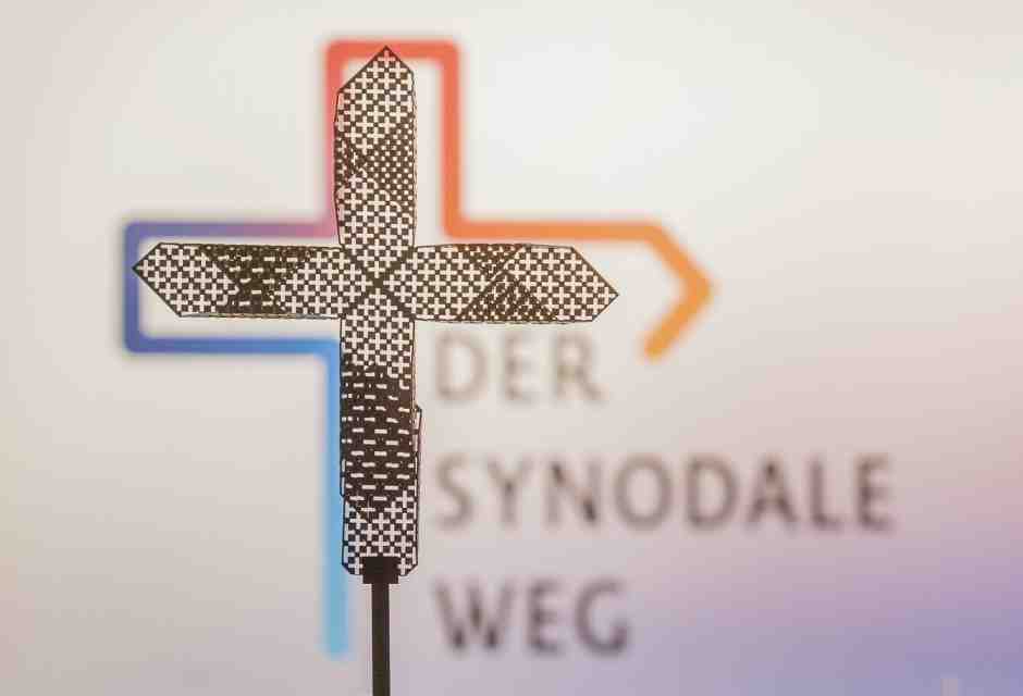 L'episcopato tedesco dà il via libera al Comitato sinodale, ma quattro vescovi si ribellano