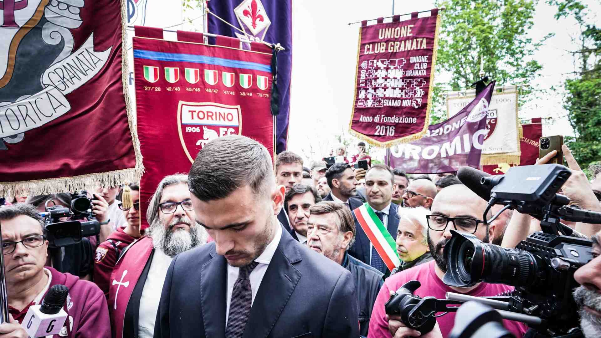 Superga, il Grande Torino e una piccola biblioteca granata