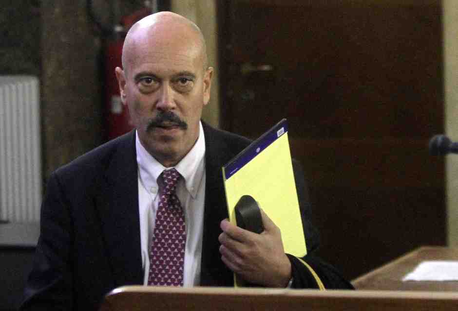 Per il Csm il pm De Pasquale non è equilibrato, ma potrà continuare a lavorare