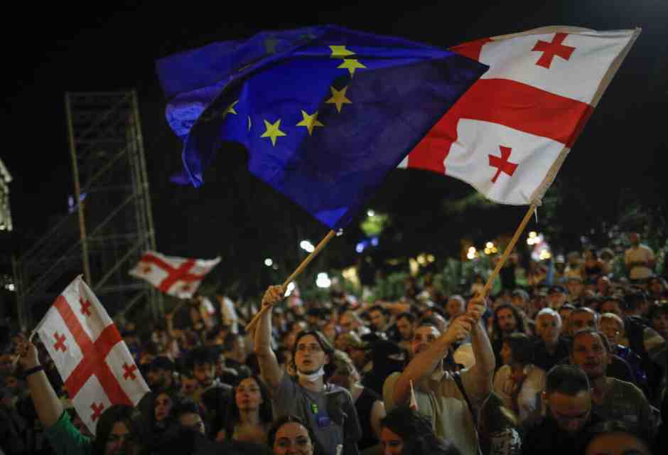 Le mani di Mosca su Erevan e Tbilisi