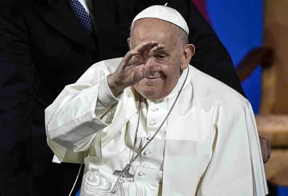 Il piano del Papa contro la denatalità