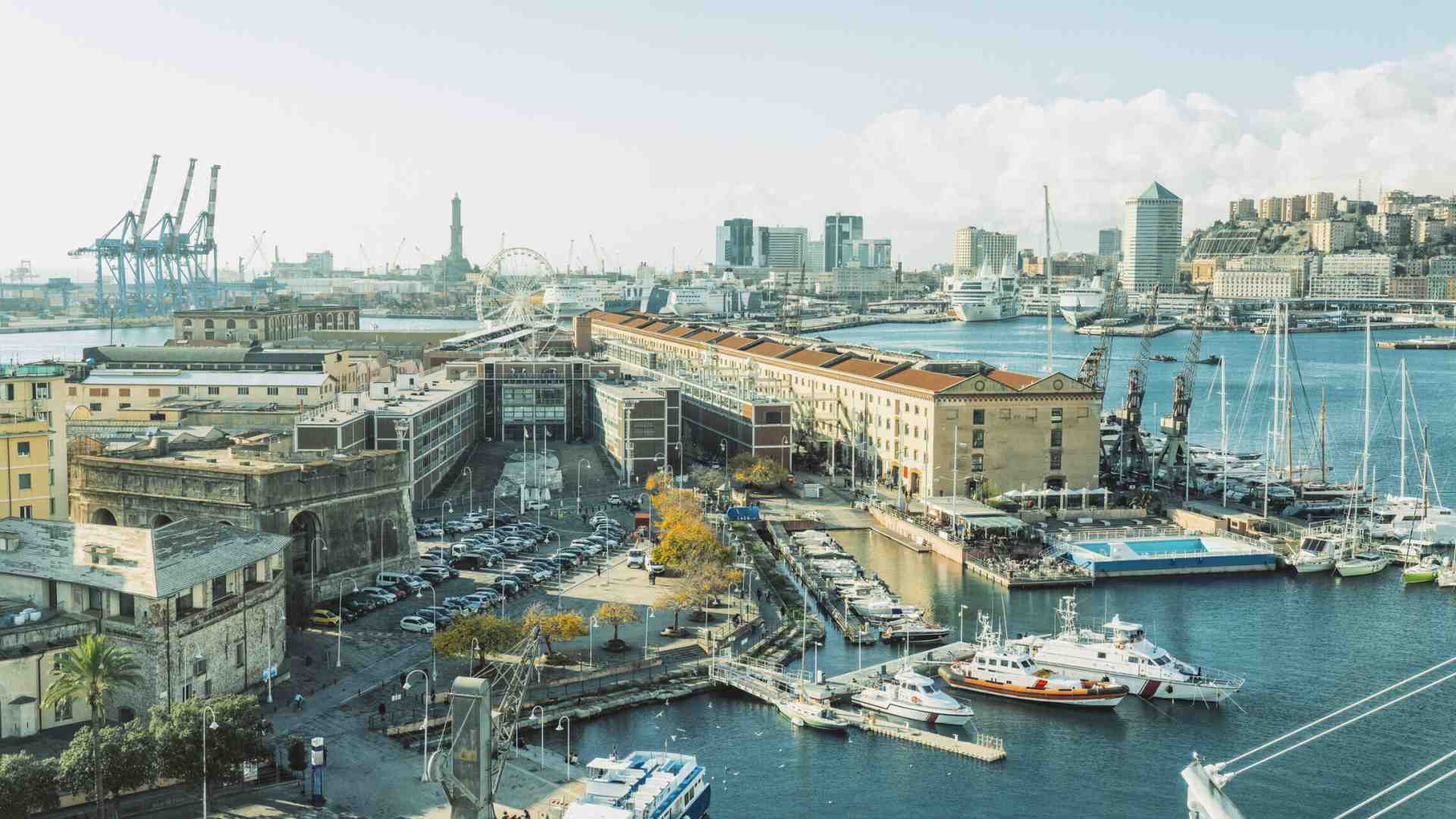 Contro la corruzione serve combattere anche le esondazioni del pubblico