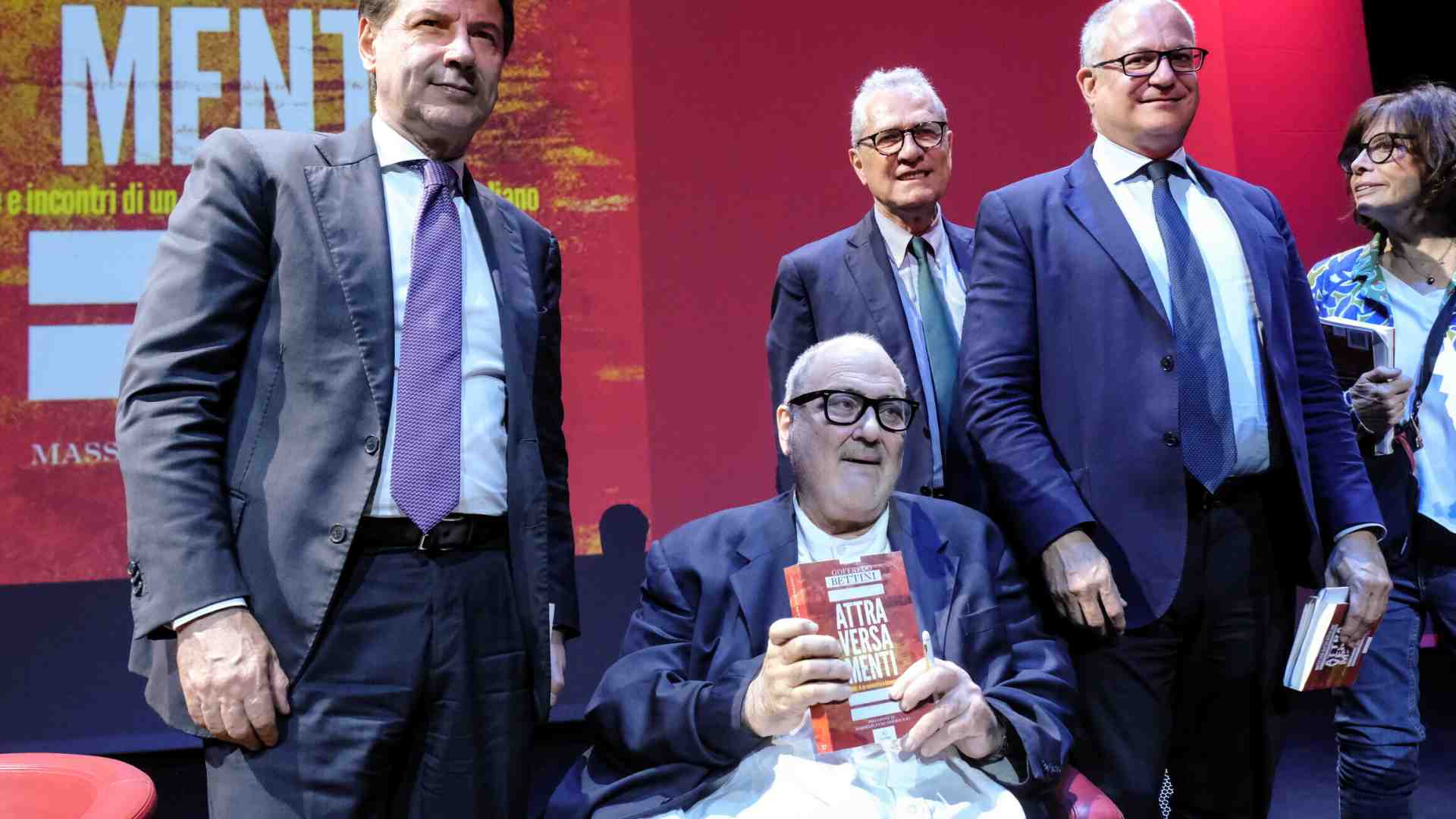 Conte, Gualtieri e tutta la nostalgia rossogialla alla presentazione del libro di Bettini