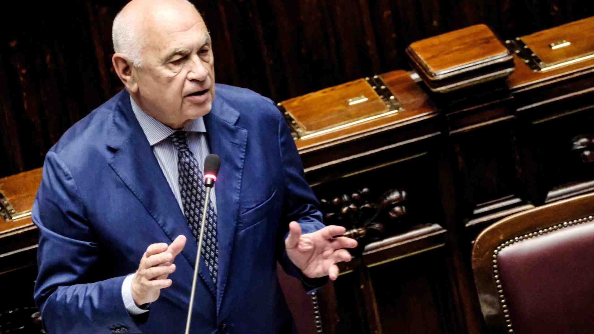 Nordio dice che la procura di Firenze sbaglia a usare il Csm contro il Foglio