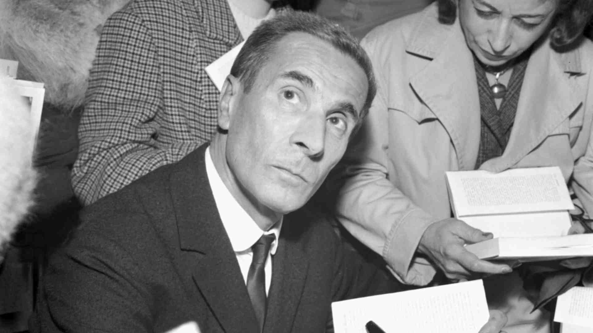 Il Giro d'Italia annusato e raccontato da Dino Buzzati