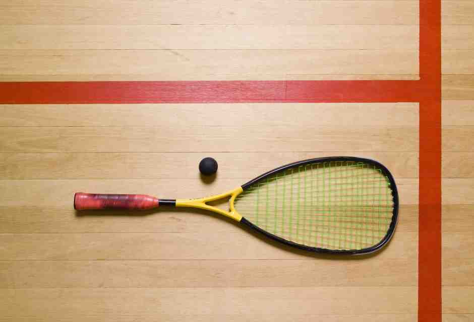 Tre sorelle adolescenti, un campo di squash e la ribellione della rinascita