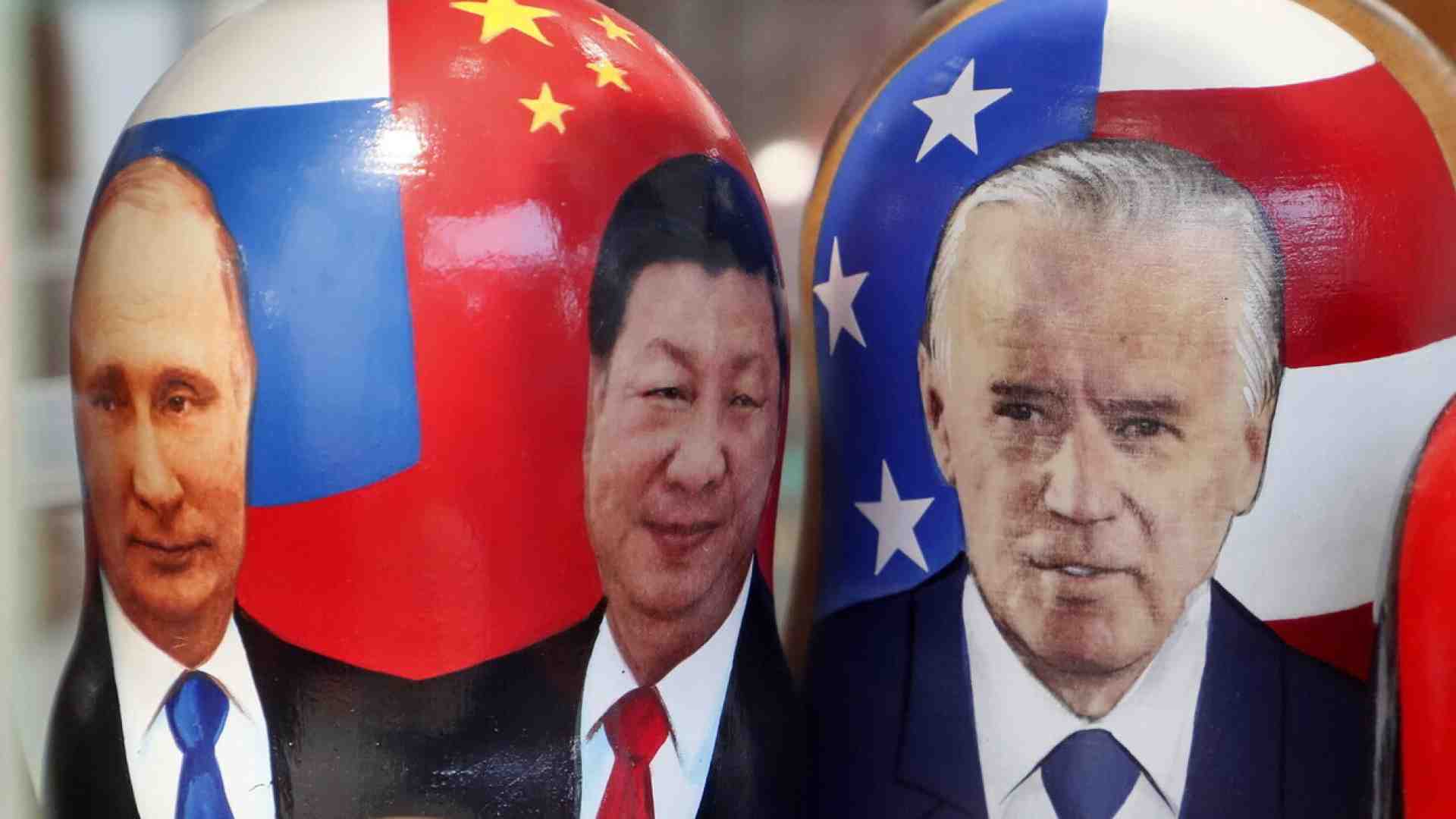 Risiko, scacchi, Go. Così i tradizionali giochi di guerra influenzano le politiche cyber di America, Russia e Cina