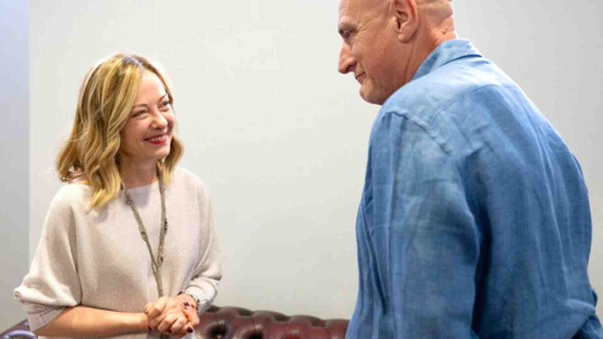 Chico Forti e i suoi fratelli: il ritorno del detenuto ormai è un format dell'eterna commedia all'italiana