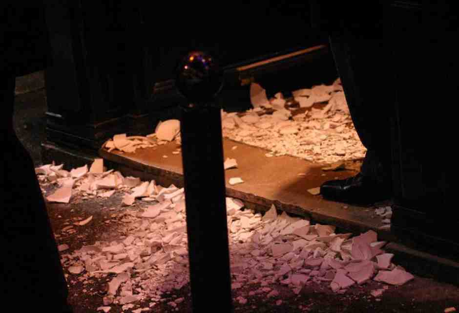 Imporre la gentilezza per legge