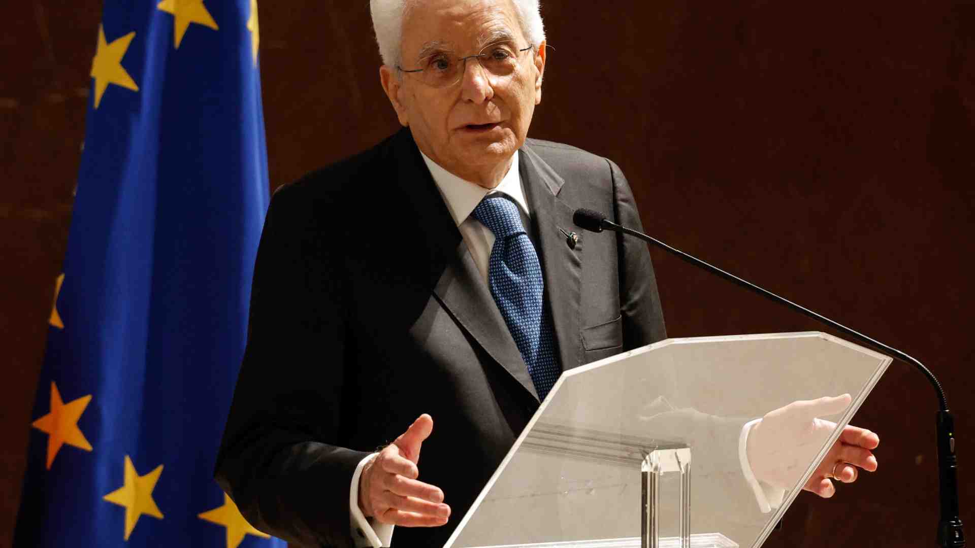 Mattarella sulla strage di Capaci: "Fu attacco alla democrazia. Ma l'Italia reagì"