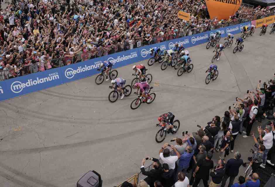 Giro d'Italia, Tim Merlier è veloce come la modernità