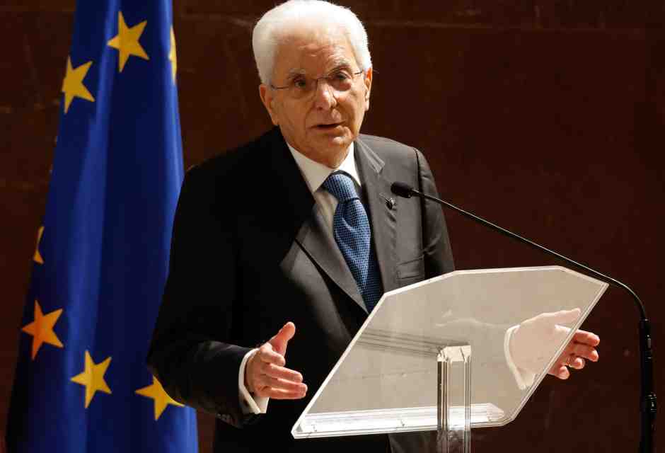 Mattarella sulla strage di Capaci: "Fu attacco alla democrazia. Ma l'Italia reagì"
