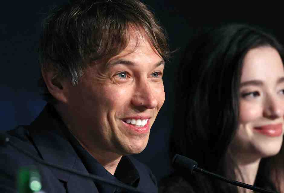 Al Festival di Cannes la biopic di Ėduard Limonov. E dopo otto giorni, ecco una commedia