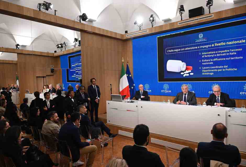 Non c’è tempo da perdere per alzare il muro contro l’abuso di fentanyl