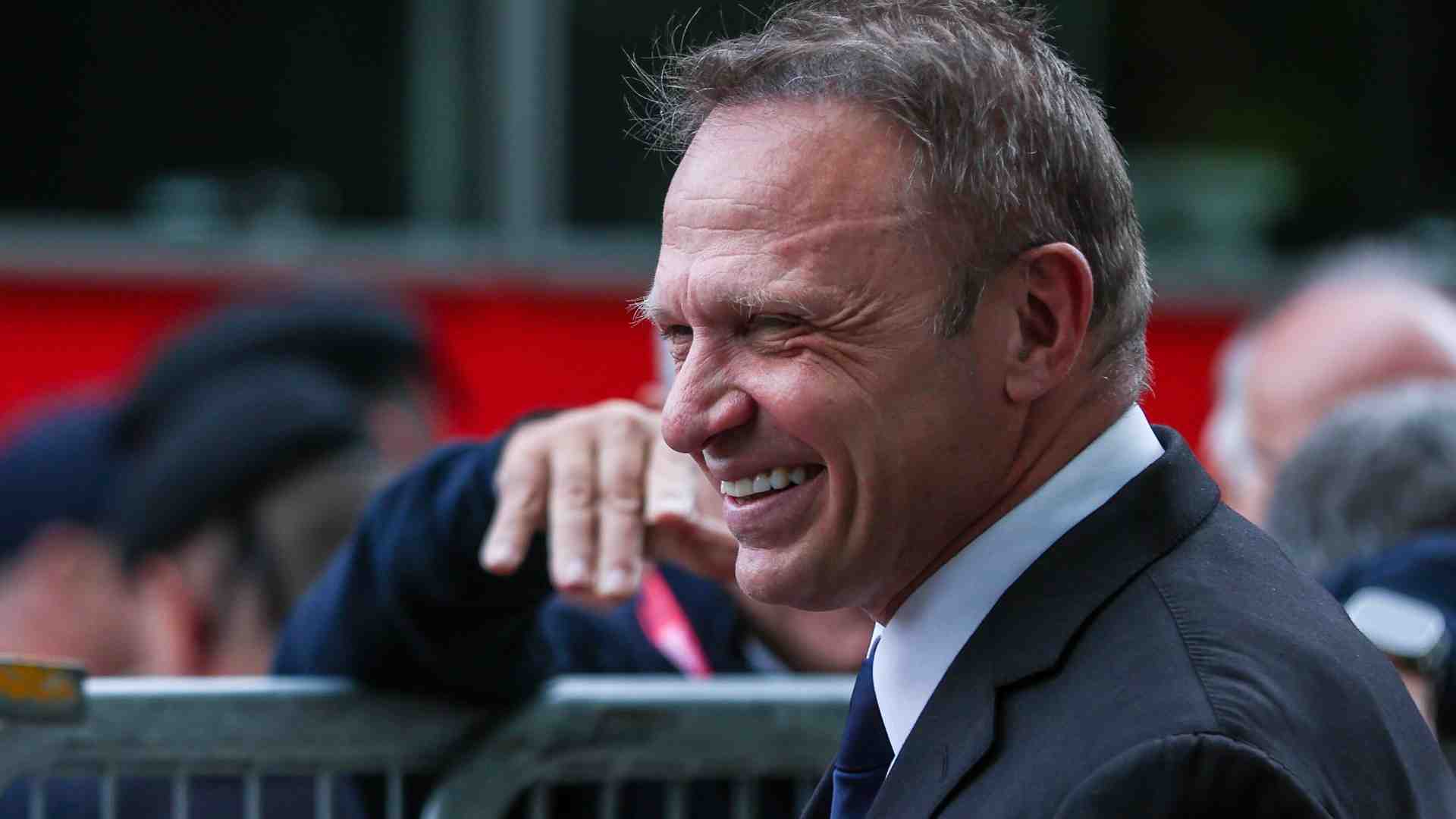 Lollobrigida sta diventando uno statista fatto meme