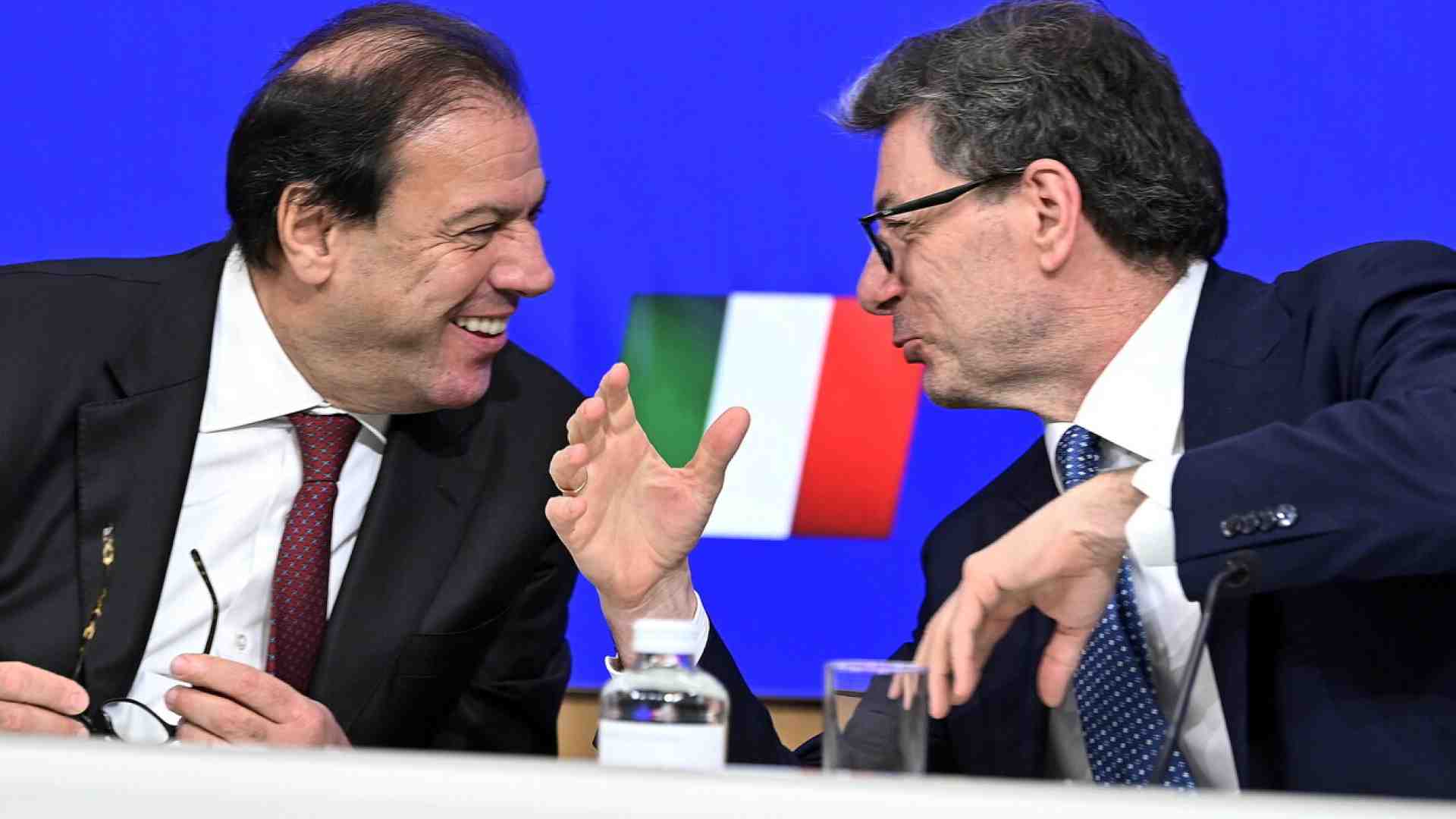 Ecco come è andata tra Meloni, Giorgetti e Leo sul redditometro