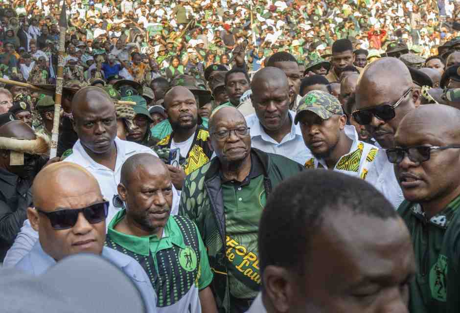 Il Sudafrica al voto tra crisi economica, violenza e sostegno a Putin