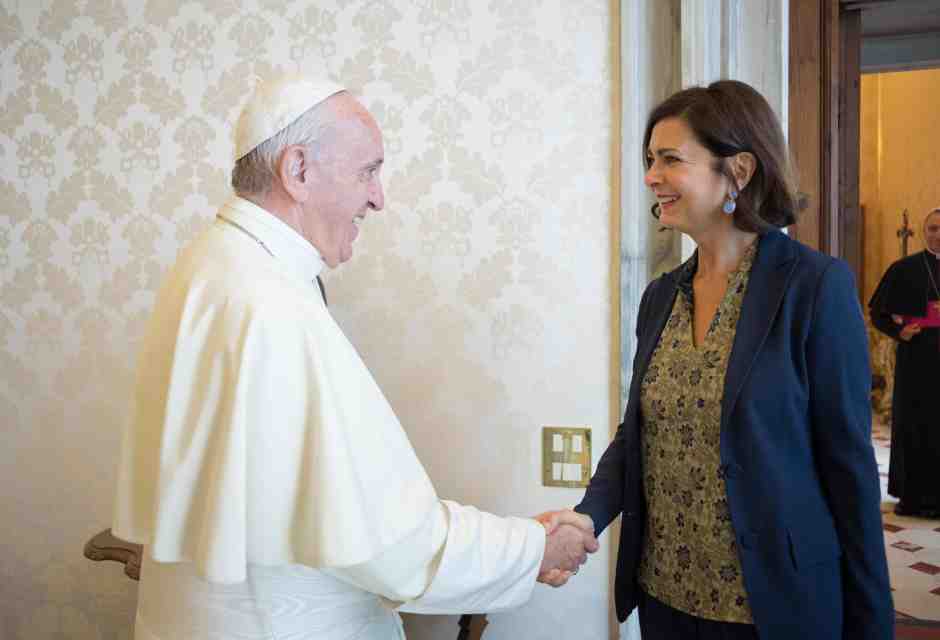 Boldrini: “La legge Zan avrebbe condannato il Papa? No, ma quella è una brutta espressione”