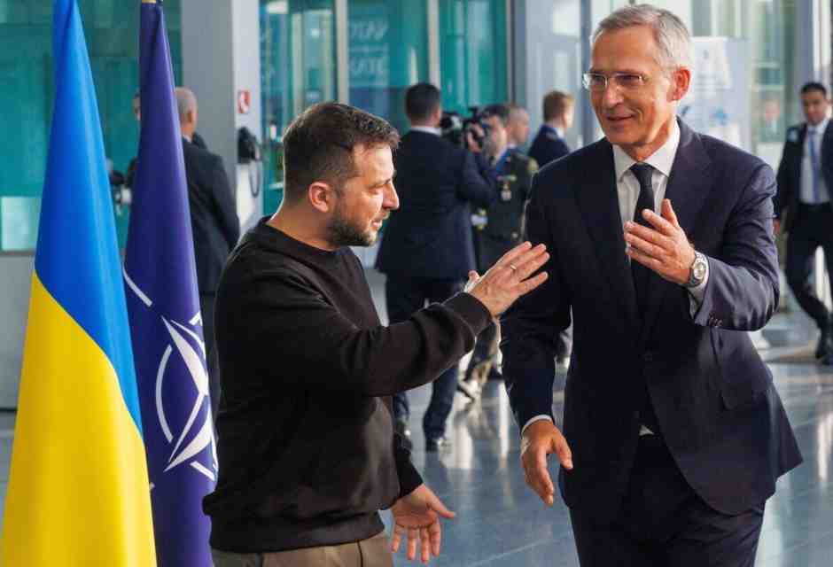 “Su Kyiv i partiti cercano facili consensi. Stoltenberg? E’ stato strumentalizzato”. Parla Stefanini (Ispi)