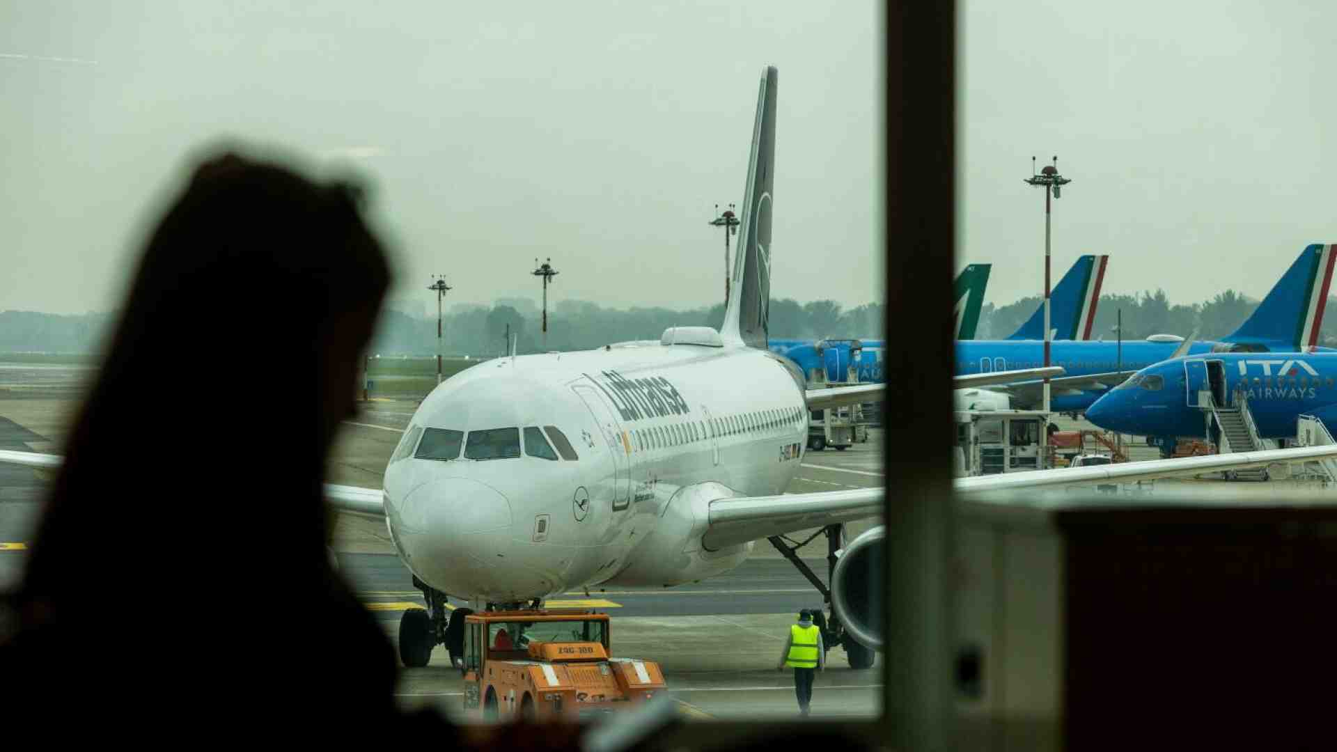 Ben venga la concorrenza, ma le norme del settore aereo fanno il gioco dei rivali extra europei