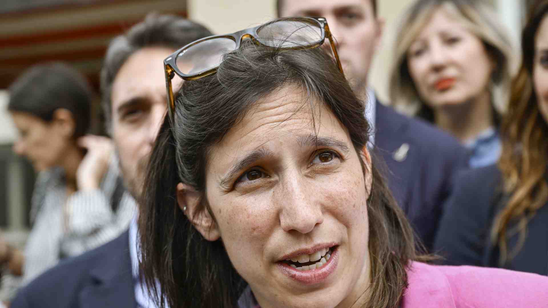 Nei talk solo i candidati fedeli a Schlein: ecco la tv Ellyssima