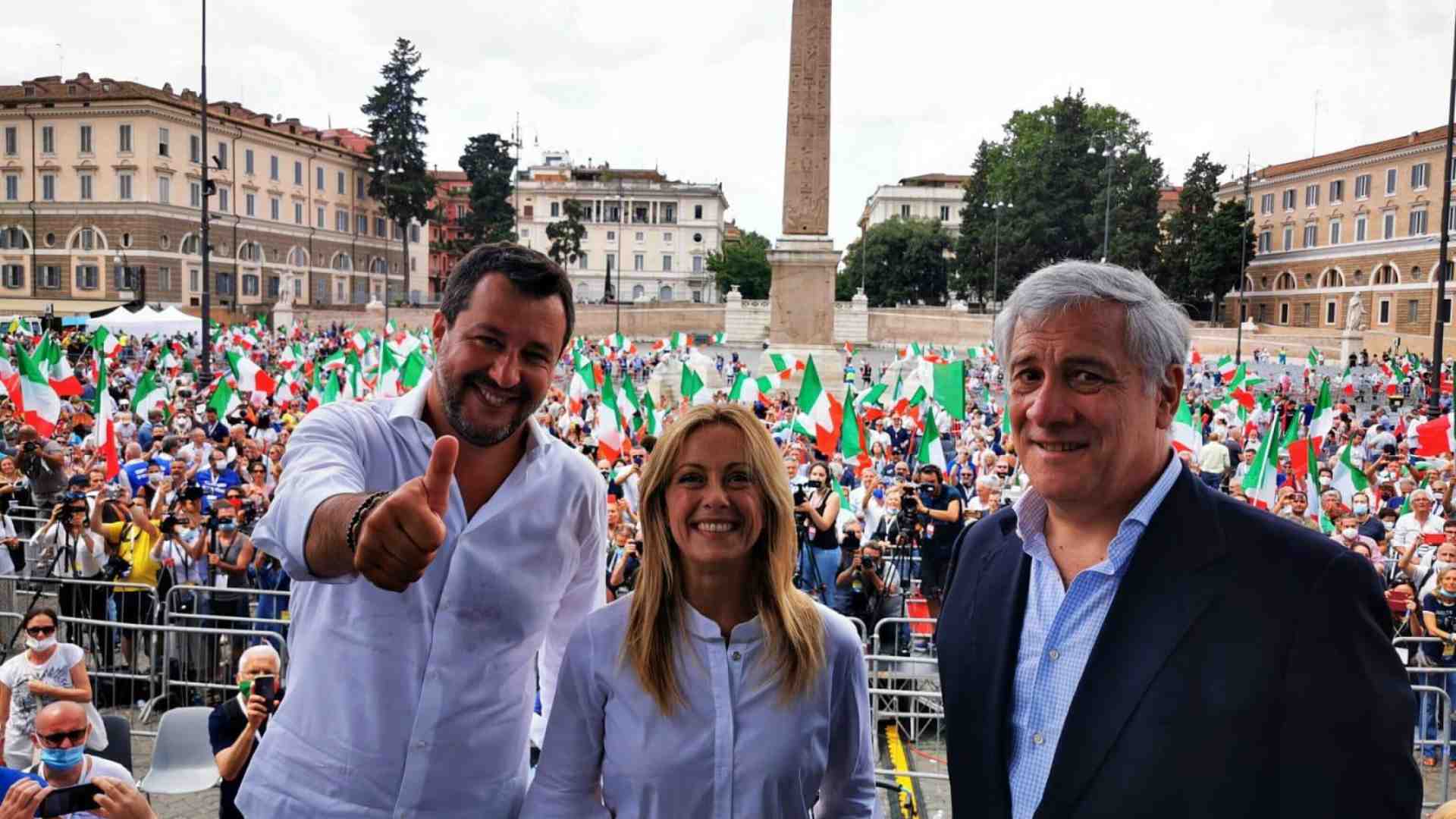 Europee, gli ultimi comizi dei leader e le assenze tattiche per non turbare l'elettorato