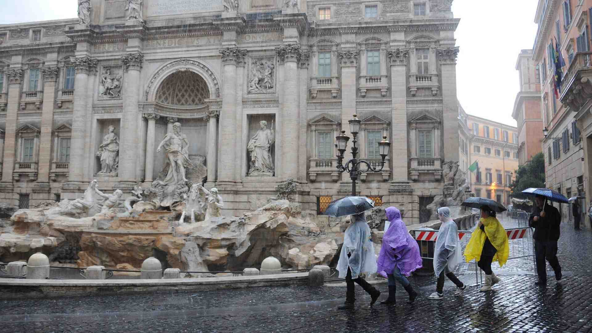 La pioggia sul Pigneto. Un giorno di ordinario maltempo a Roma