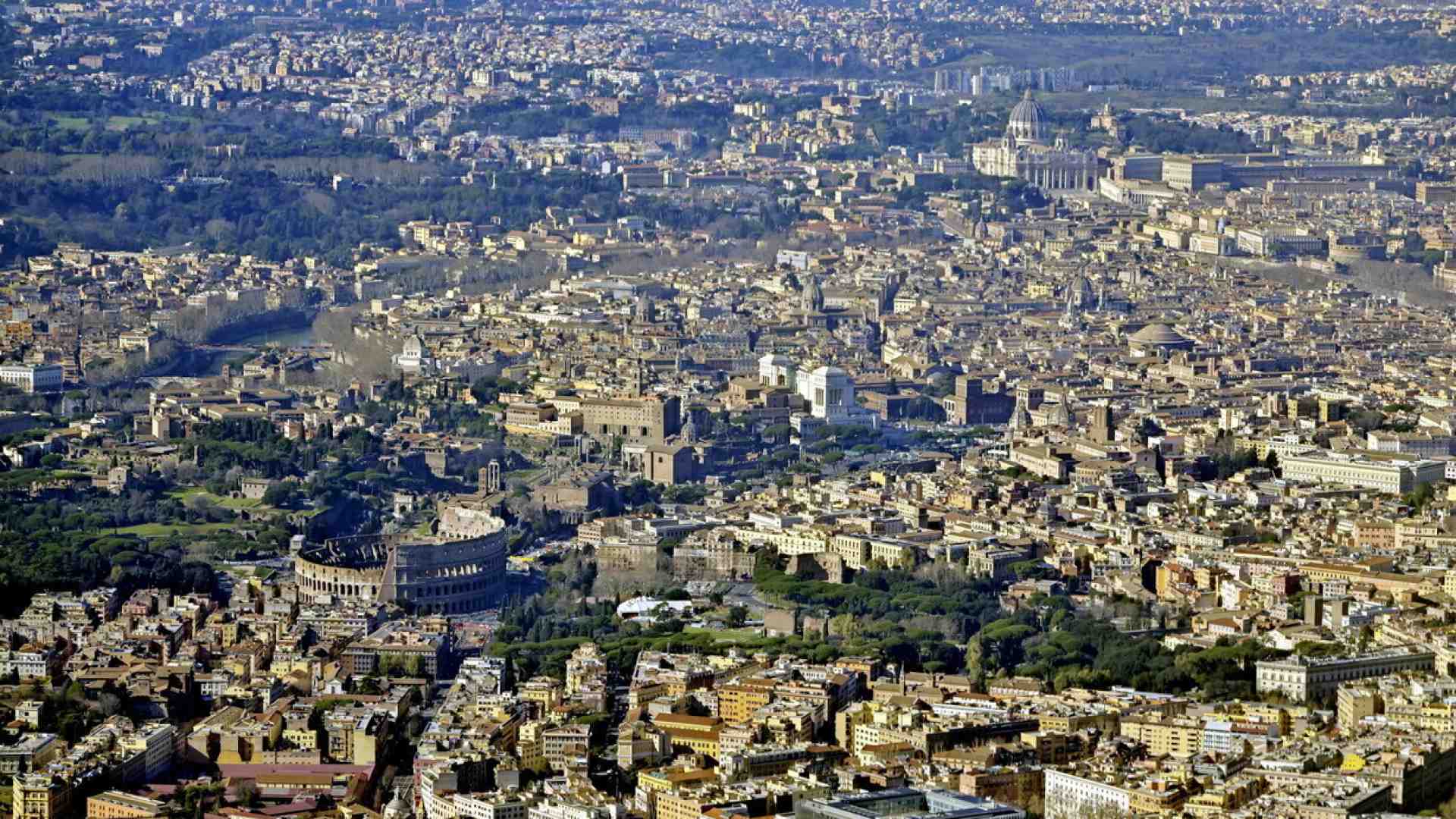 Milano piange, Roma per una volta ride