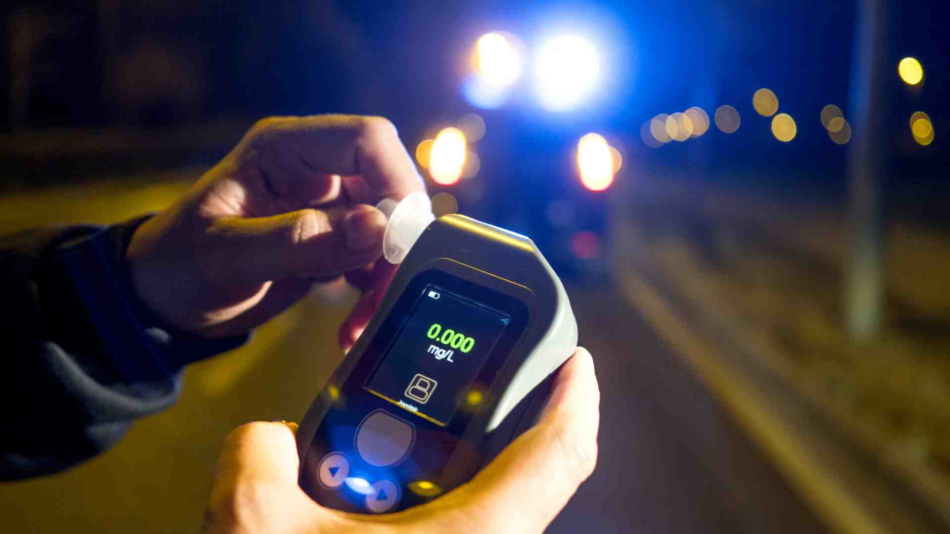 In Italia si può risultare positivi all’alcol test senza bisogno di fare l’alcol test