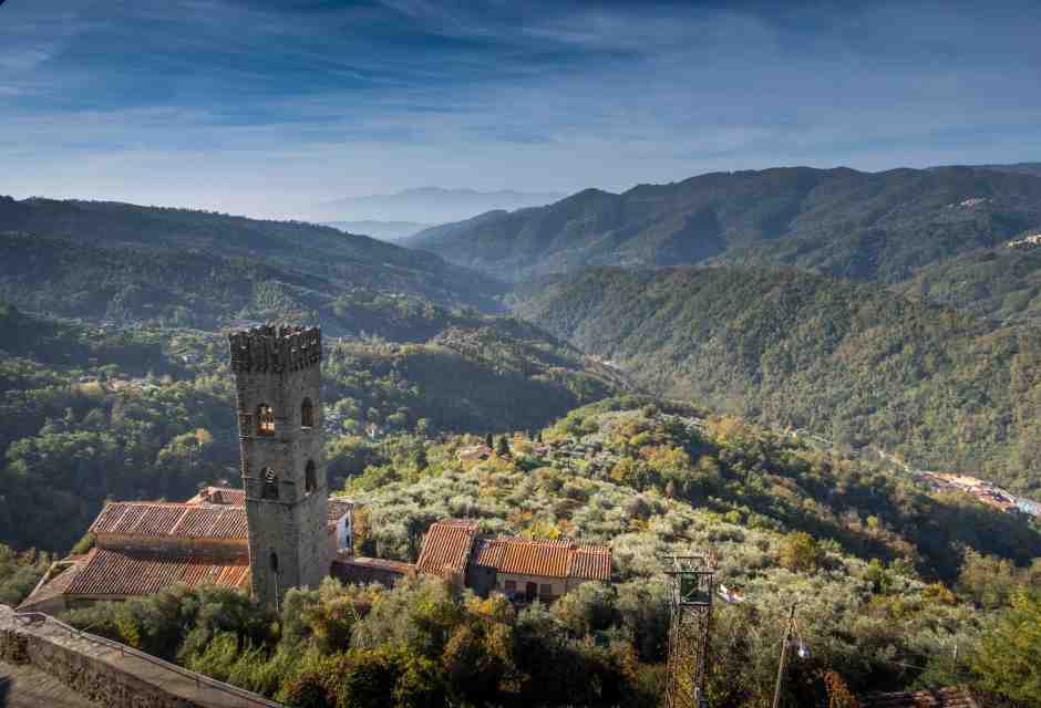 Quella statua di Alberto Burri tra i grandi artisti contemporanei