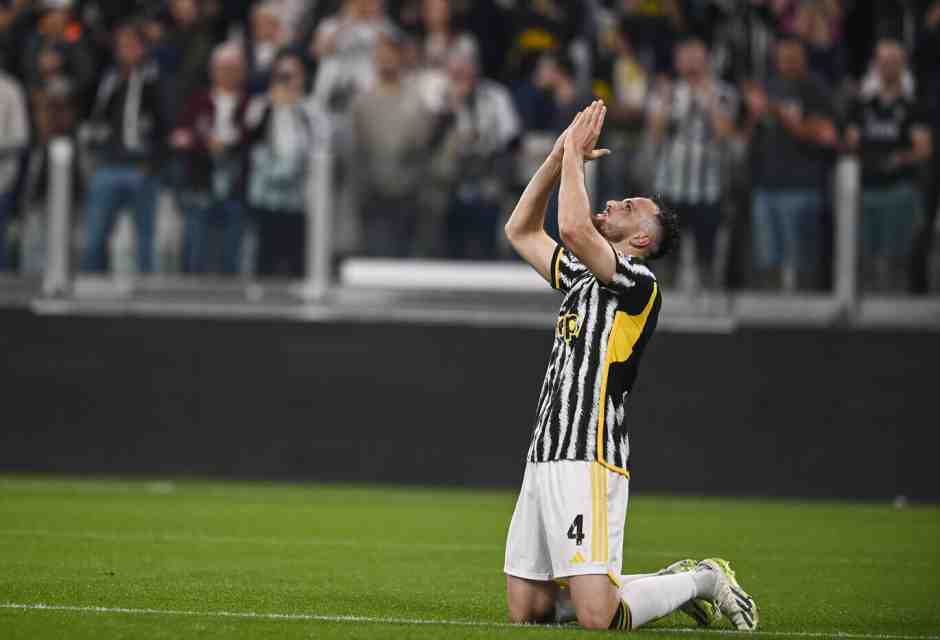 Il pertugio di Federico Gatti